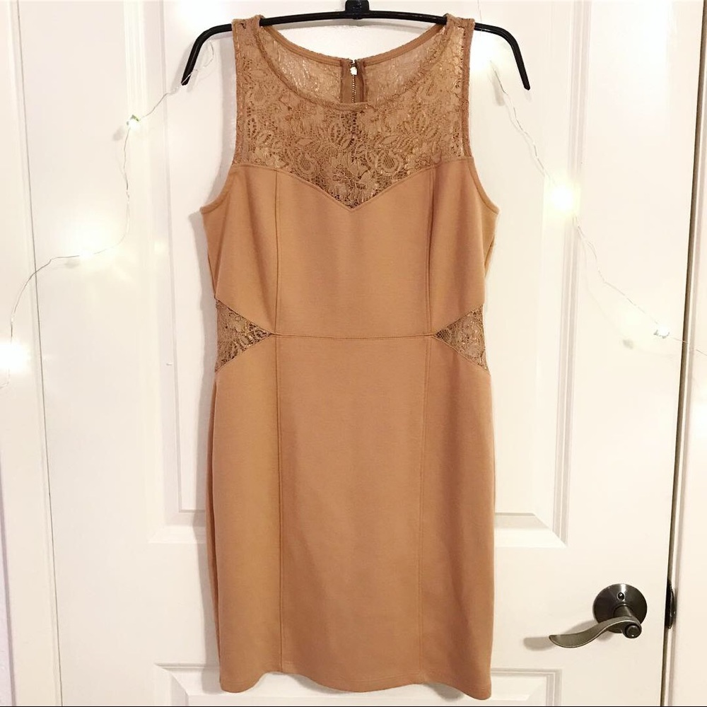 H&M Mustard Sleeveless Midi-Dress with Lace